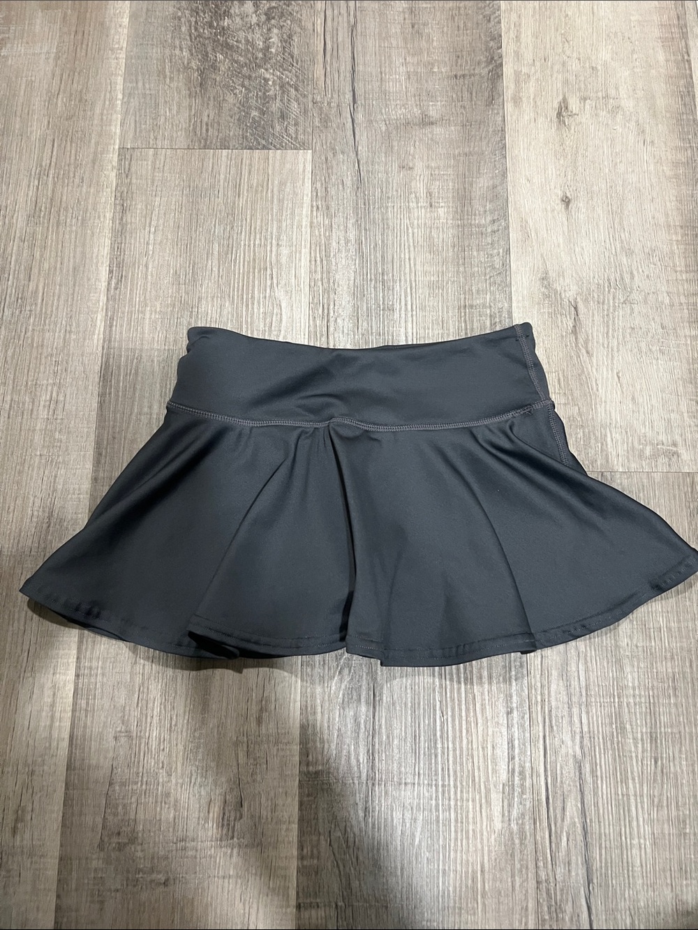 Rebel Athletics Legendary Flouncy Skort dark gray size YL - Picture 2 of 6